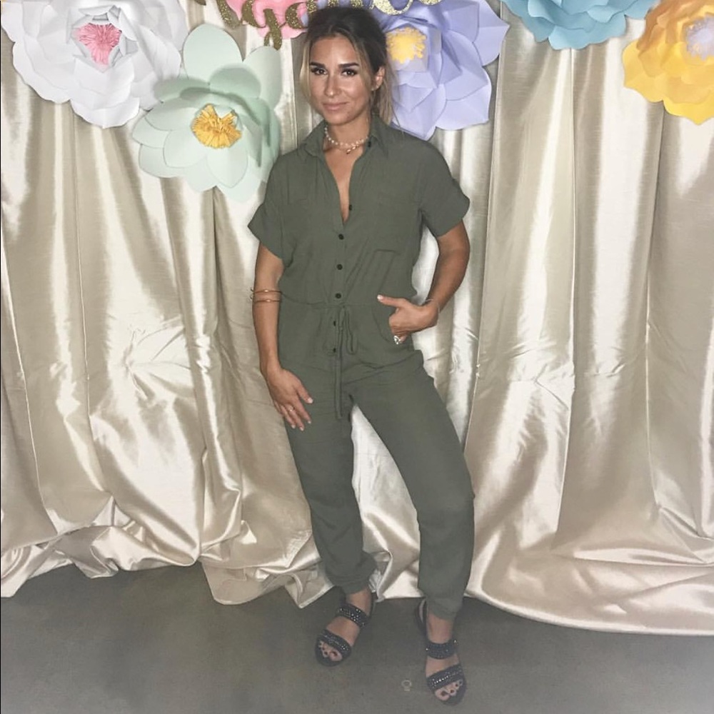 Kittenish Olive Parker JumpsuitJessie James Decker